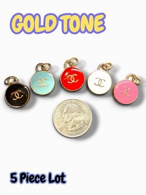 Lot Of 5 Round Small Gold Tone Zipper Pull Button Charm Pendants